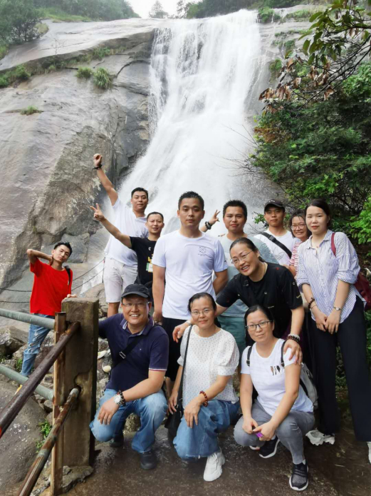 凝心聚力·砥礪同行